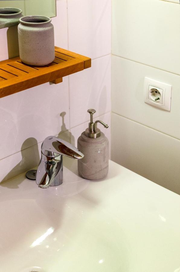Devesa Park Apartment With Private Parking Girona Exterior photo
